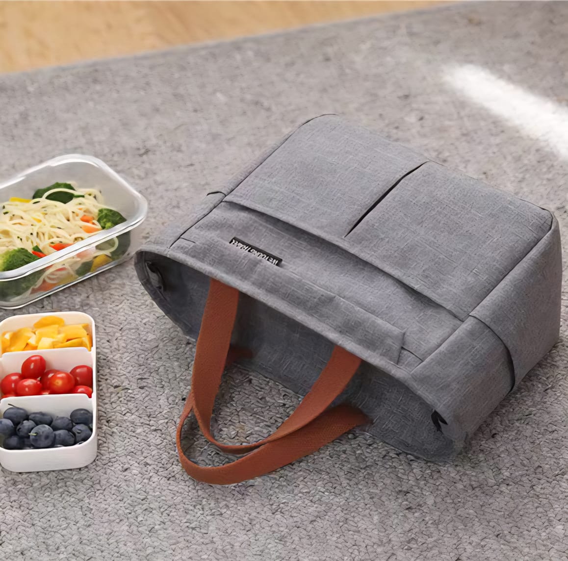 Compact Insulated Lunch Bag – Lightweight & Durable